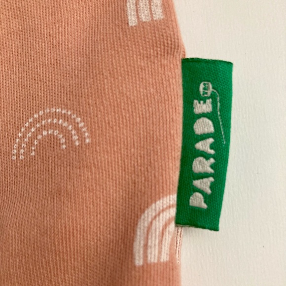 🇨🇦 Parade Organics 2T Rainbow Wrap T-shirt - Picture 2 of 9